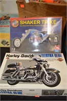 2pc Motorcycle Model Kits NIB-Shaker Trike