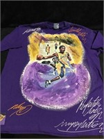 Kobe Bryant No. 8 Lakers Basketball XL T-shirt