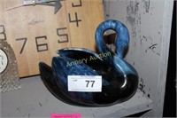 BLUE MOUNTAIN CANADIAN POTTERY SWAN PLANTER