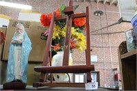 EASEL STAND