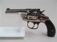 HAND GUN (151) SMITH & WESSON 32 CALIBER 109916