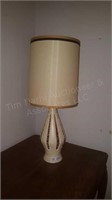 Ceramic lamp w/ shade