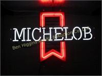 Michelob Neon Light