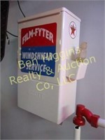 Film-Fyter Windshield Service Towel Dispenser