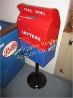 Van Dorn Iron Works US Mail Letter Box