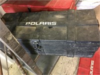 Black Polaris tool box        (k 90)