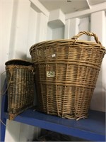 Large woven basket           (k 90)