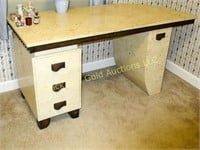 Faux marble modernistic style desk