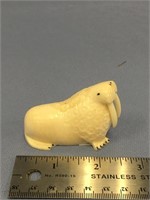 2.75" carved ivory walrus         (d 14)