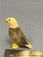 Bald eagle by Peter Mayac, 3.5" long        (k 58)