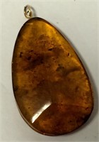 14k Gold And Amber Pendant