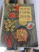 1963 LIFE Picture Cookbook