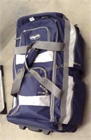 Olympia Large Wheeled Duffled bag