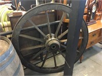 LARGE ELM WOODEN VICTORIAN WAGON WHEEL