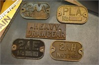 Collection of 5 small cast metal wagon