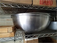 21 1/2" Stainless Steel Bowls Lot of 3