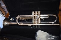 Vtg Trumpet with Mouthpiece