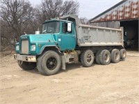 1980 Mack DM686S Dump Truck