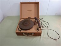 Vintage Silvertone Portable Record Player