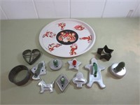 Vintage Cookie Cutters & Tony the Tiger Metal Tray