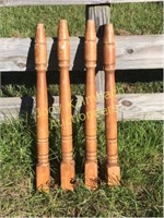 Set of 4 turned wooden table legs