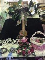 Silk flower arrangements, basket & wall décor