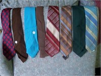 Men's vintage neck ties