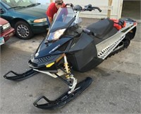 2009 Ski-Doo Summit 800P-Tek Everest Snowmobile