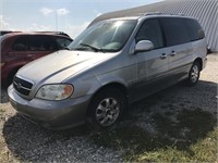 2004 Kia Sedona LX