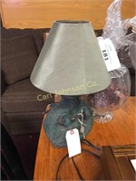 ORIENTAL LAMP W/SHADE