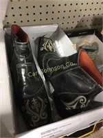 PAIR OF DUMONT BOOTS
