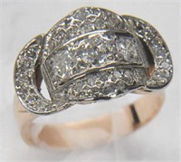 ANTIQUE 14K GOLD RING WITH OVER 1 CTTW. DIAMONDS.