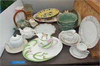 Bargain Lot: Decorative Estate Pottery