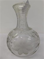 ABP FINELY ENGRAVED CRYSTAL VASE