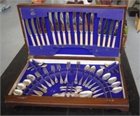 Viner & Hall (Sheffield) silver plated cutlery set