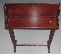 Bombay Accent  / Hall Table 18.5"l x 26"h x 6"d