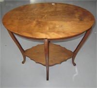 Vtg Wood Accent / Hall Oval Table 28"l x 29"h x 18
