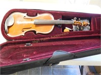 Palatino Violin w/Case