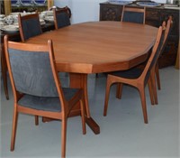 Mid Century Modern Teak Table & 6 Chairs