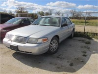 2003 FORD CROWN VICTORIA 2FAFP74WX3X183481