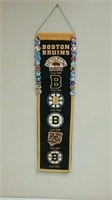 Boston Bruins Banner & Multiple Player Pins