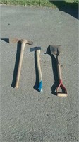 3 Wooden Handled Tools