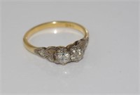 Vintage 18ct yellow gold and diamond ring