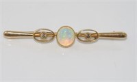 15ct yellow gold brooch with solid opal & diamonds