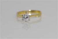 18ct yellow gold diamond solitaire