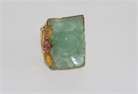 14ct yellow gold ring with handcarved jadeite