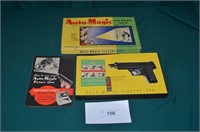 ORIGINAL IN BOX - AUTO-MAGIC PICTURE GUN!