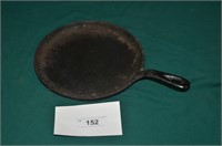 ROUND SKILLET WITH FIRE RING