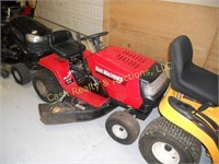 YARD MACHINE 16.5HP 42" RIDING LAWNMOWER