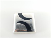 STERLING SILVER SQUARE ONYX PENDANT